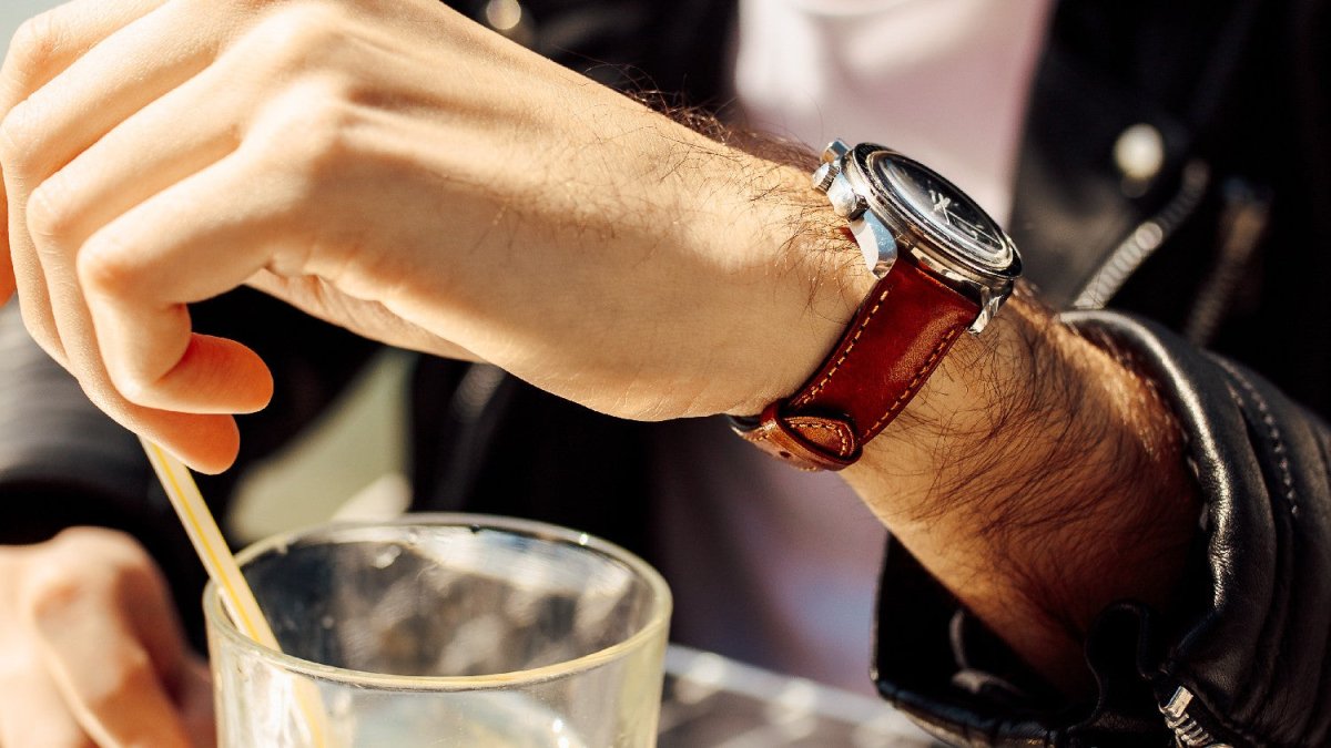 High Quality Full Grain Leather Watch Bands in long and extra long lengths
